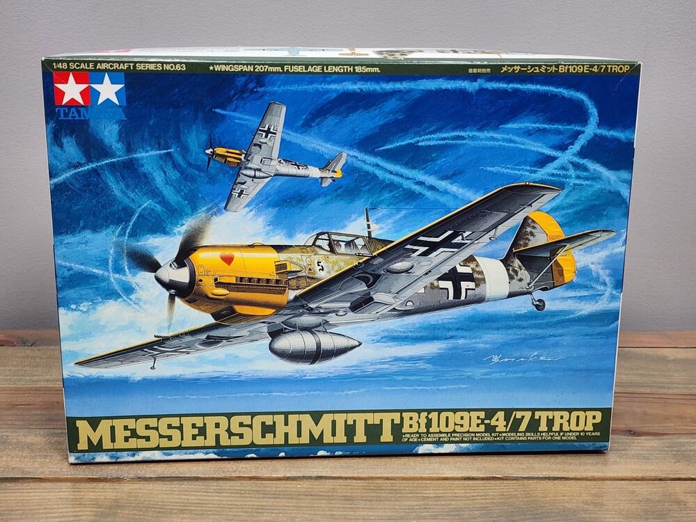 Tamiya Messerschmitt BF109E-4/7 Trop 1:48 Aircraft Plane Model 61063 NEW